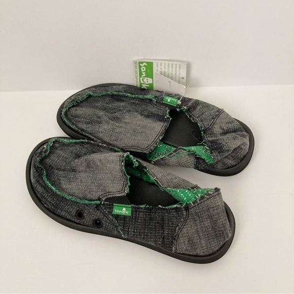 NWT Sanuk Shoes | Size 2 - Picture 4 of 4